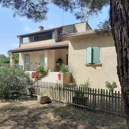Appartement Avec Grand Jardin Et Parking, Uzès מראה חיצוני תמונה